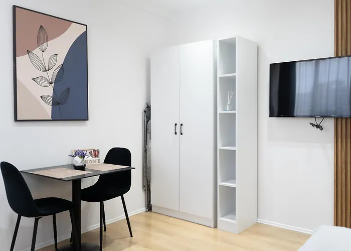 Golden Corner 4 - Sweet Escape *