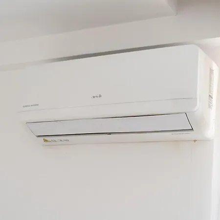 Golden Corner 4 - Sweet Escape Tirana